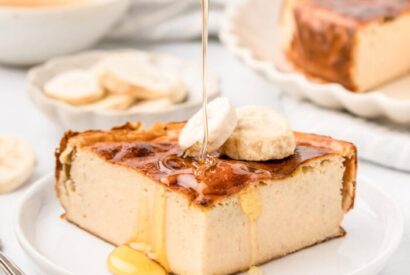 Thumbnail for low calorie Greek yogurt cake