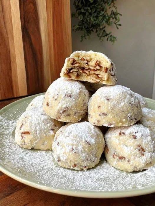 Zero Carb Pecan Snowball Cookie