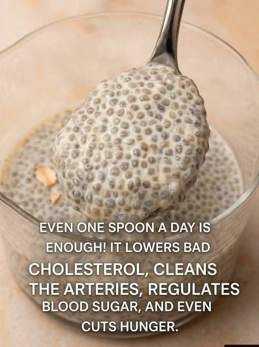 3 Ingredient Chia Pudding